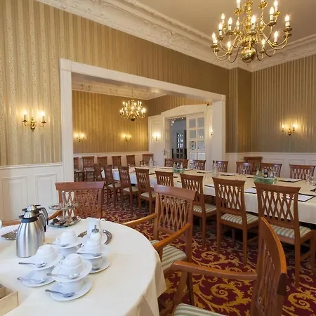 Gaestehaus Kaiserhof Любек
