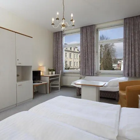 Отель Gaestehaus Kaiserhof