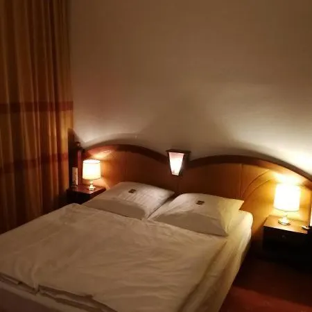 Gaestehaus Kaiserhof Отель