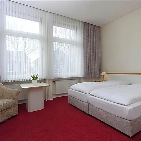 Kaiserhof Hotel 3*