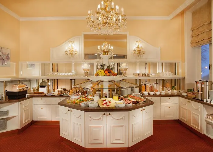 Hotel Gaestehaus Kaiserhof 3*