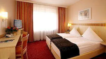 ホテル Gaestehaus Kaiserhof 3*